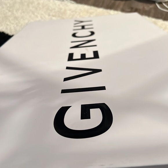 NIB Givenchy Shark Lock Boots - Picture 6 of 7